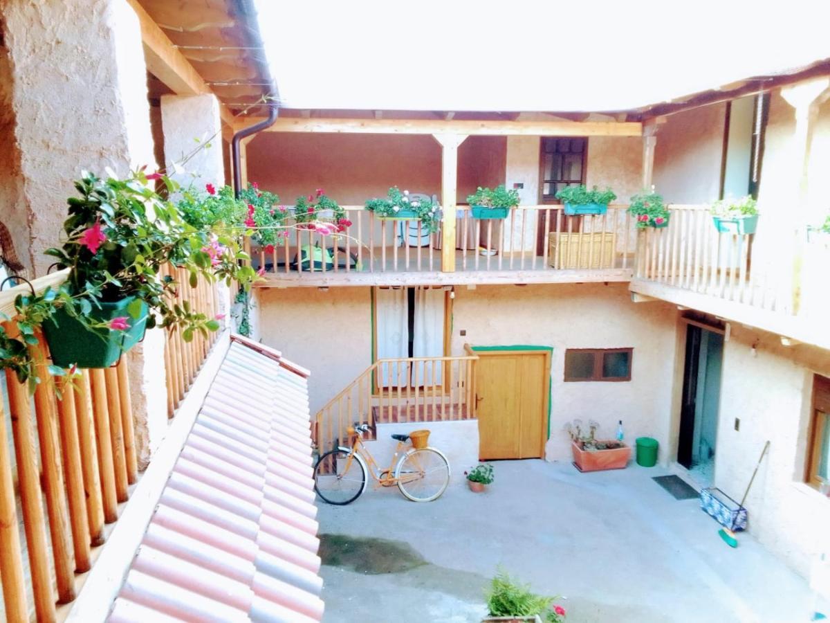 Casa Las Eras San Martin del Camino Luaran gambar