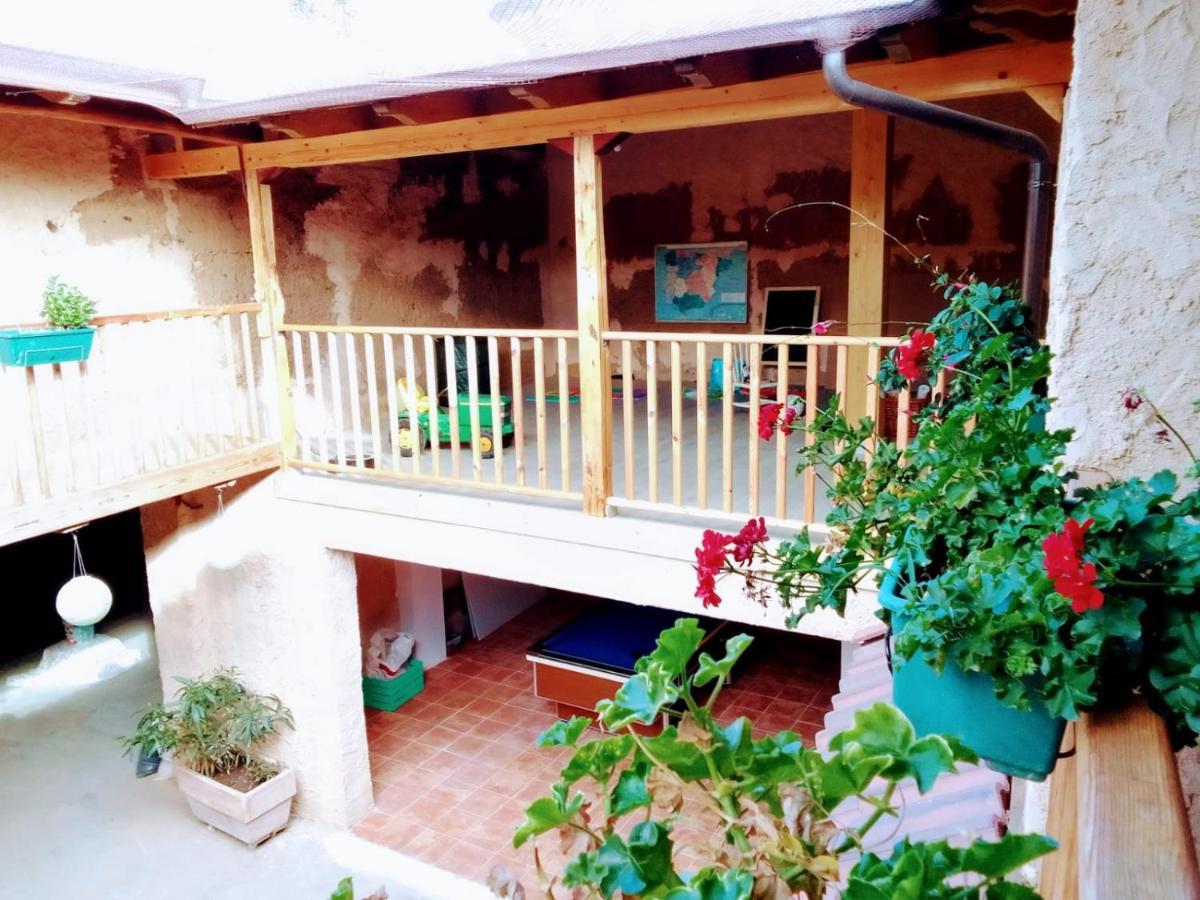 Casa Las Eras San Martin del Camino Luaran gambar